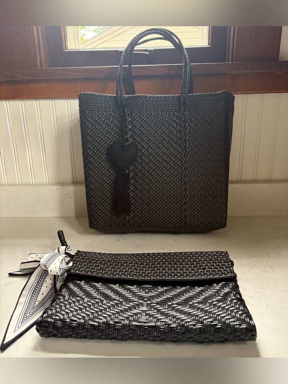 Black Woven Mercado Tote Bag & Wristlet Clutch